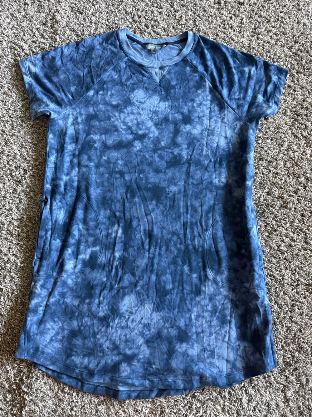 Title Nine-Large-Blue Tie-Dye Short Sleeve dress